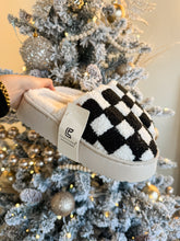 Load image into Gallery viewer, PLATFORM SLIPPERS-BLACK &amp; WHITE