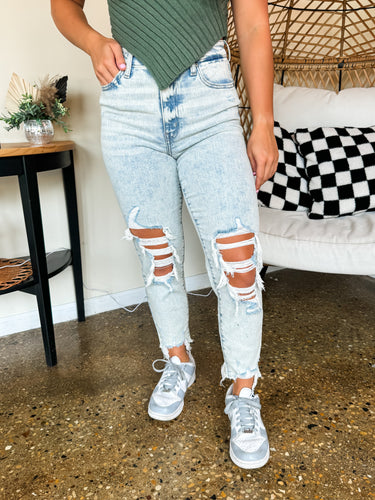 ASHER HIGH RISE MOM JEAN CROP