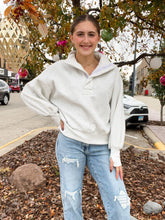Load image into Gallery viewer, CLOUDLINE PULLOVER-WHITE MELANGE