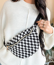Load image into Gallery viewer, CHECKERED BELT BAG
