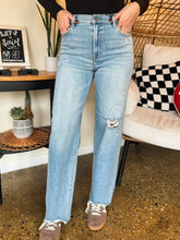 Load image into Gallery viewer, ASHER DAD JEANS-HIDDEN