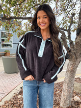 Load image into Gallery viewer, DOUBLE TAKE ZIP UP-BLACK &amp; SKY