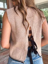 Load image into Gallery viewer, RIVERSTONE SWEATER VEST