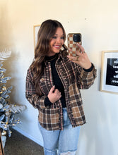 Load image into Gallery viewer, PLAID TIDINGS SHACKET