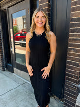 Load image into Gallery viewer, HEART BEATS DRESS-BLACK