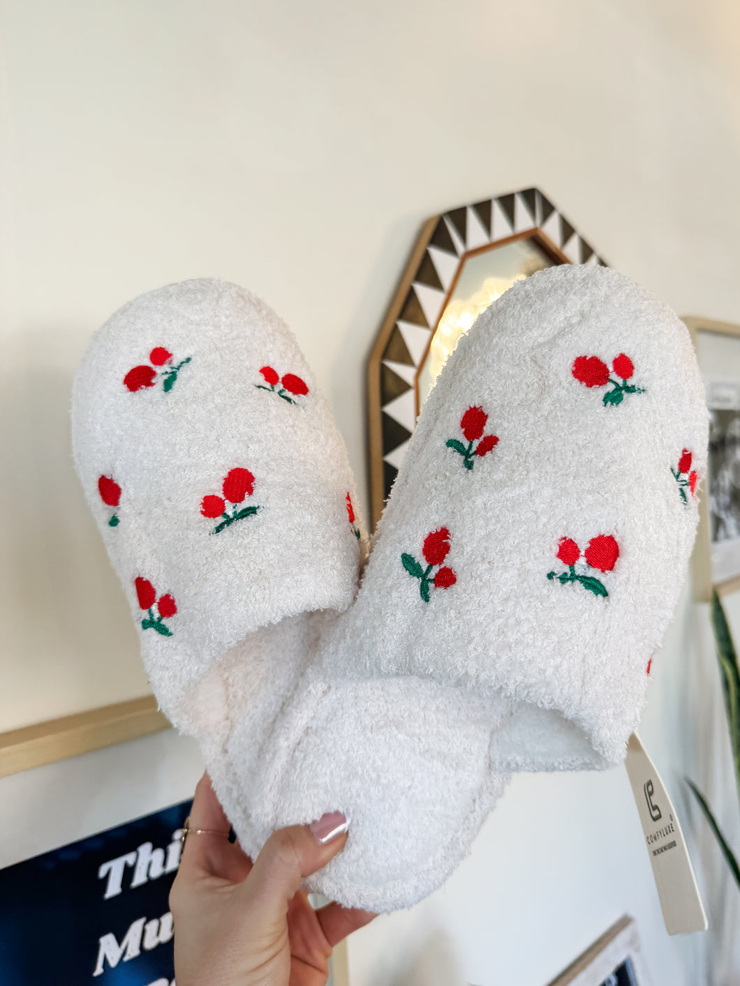 CHERRY SLIPPERS