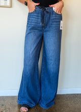 Load image into Gallery viewer, SADIE PALAZZO HIGH WAIST JEANS-JUDY BLUE