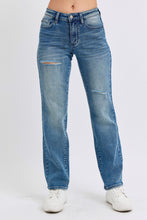 Load image into Gallery viewer, CHELSIE MID RISE DAD JEANS-JUDY BLUE