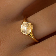 Load image into Gallery viewer, SUNBURST RING