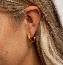 Load image into Gallery viewer, HIGH TIDE EARRINGS