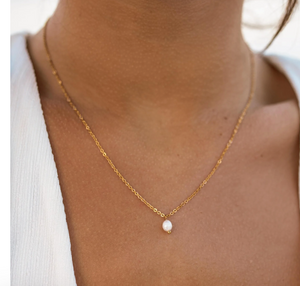 ISLA PEARL NECKLACE