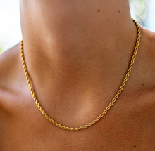 Load image into Gallery viewer, HAVEN NECKLACE-GOLD