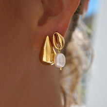 Load image into Gallery viewer, ISLAND EARRINGS