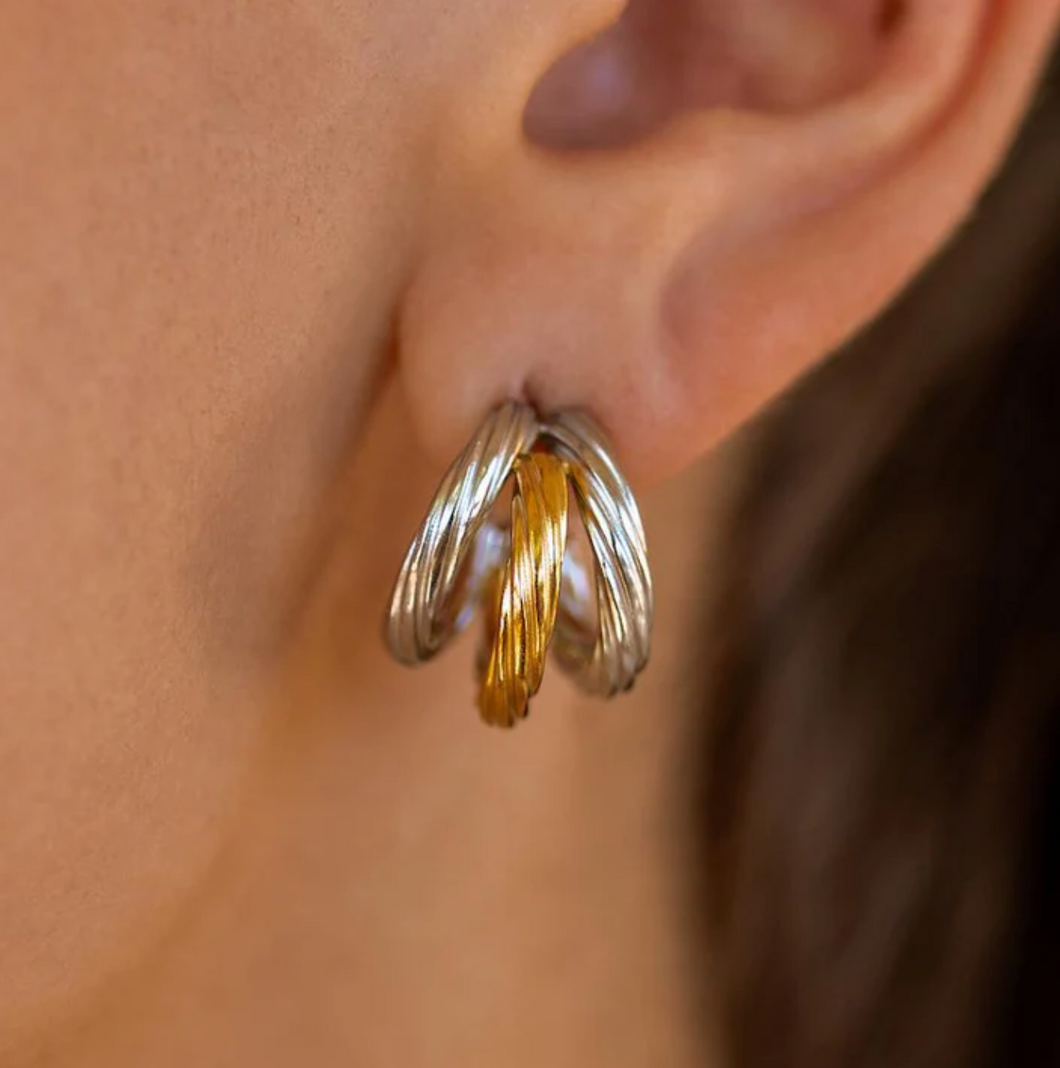 NOA EARRINGS-INTERMIX