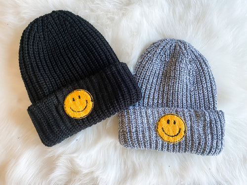 SMILEY FACE PATCH BEANIE