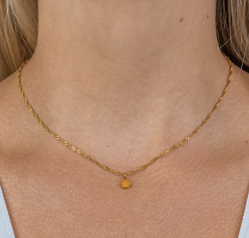 LIMITLESS SUN NECKLACE